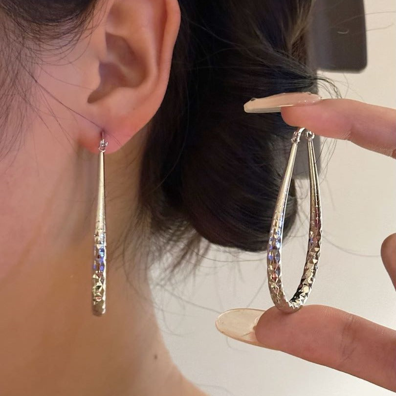 Elegant High Sense Natural Glossy Simple Ear Female Rings