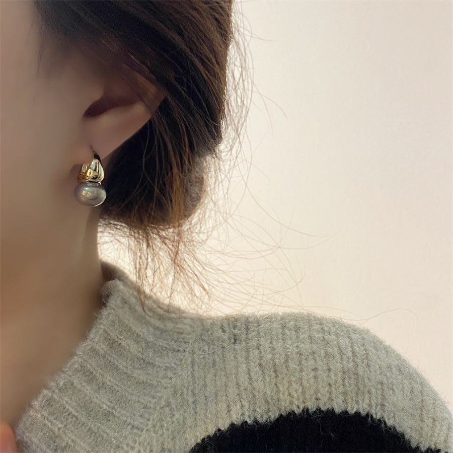 Women's Gold Style Retro Pearl Clip Trendy Light Luxury Simplicity Elegant Rings