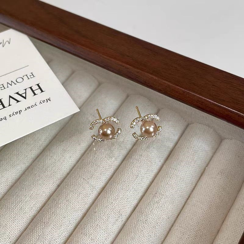 High-grade Refined Zircon Cross Shaped Female Compact Temperamental Sweet Earrings