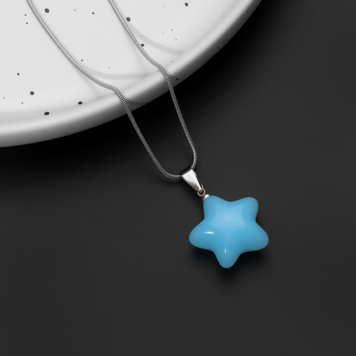 Chain Light Luxury Personalized Niche Design Necklaces