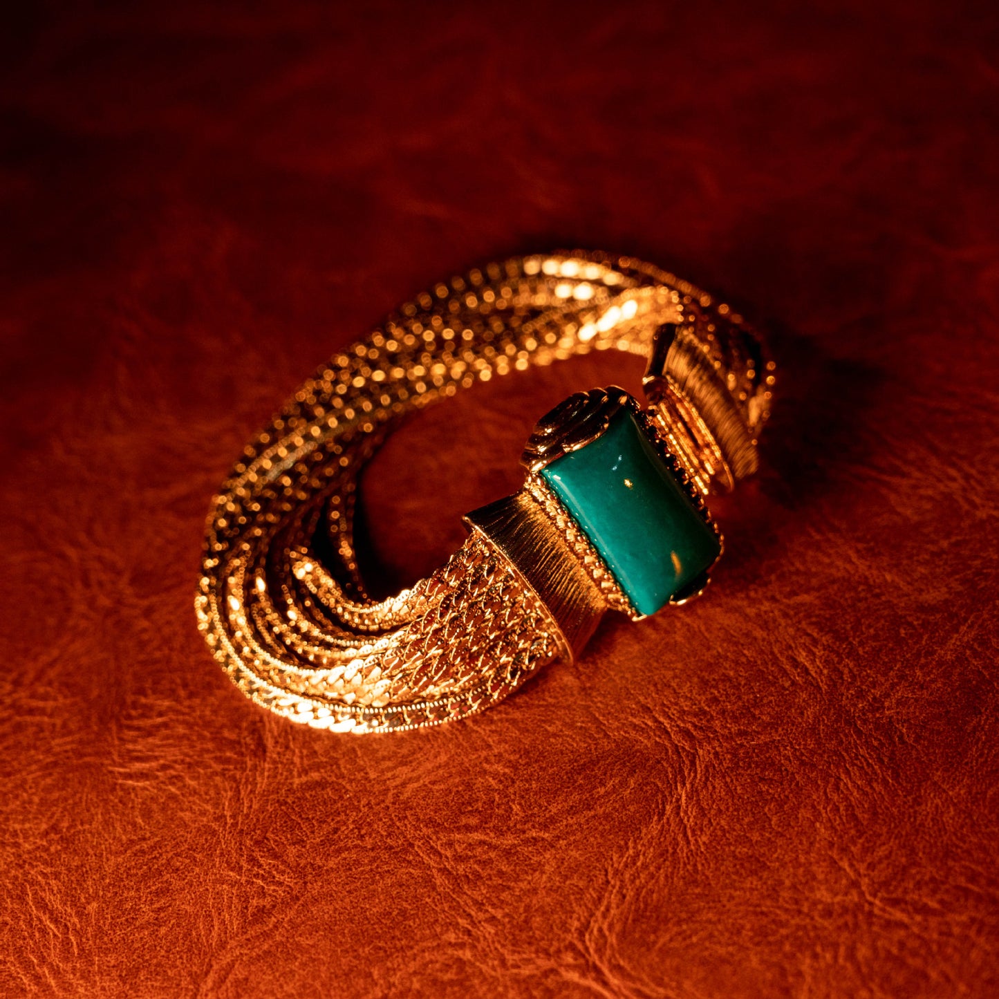 Early Book Vintage Weave Simple Golden Necklaces