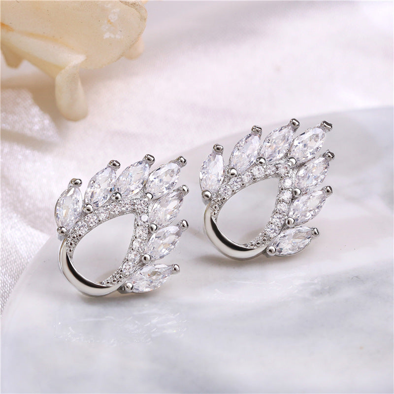 Women's Plaid Copper Inlaid Zircon Electroplated Creative Style Earrings