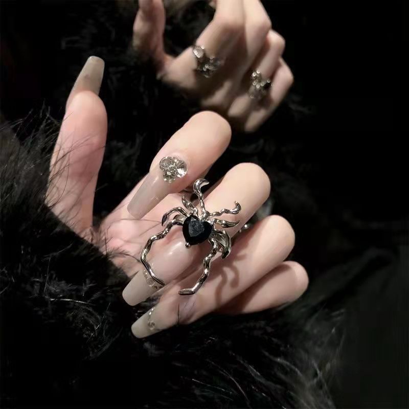 Retro Black Gem Spider Nail Niche Design Cold Wind Open Ring
