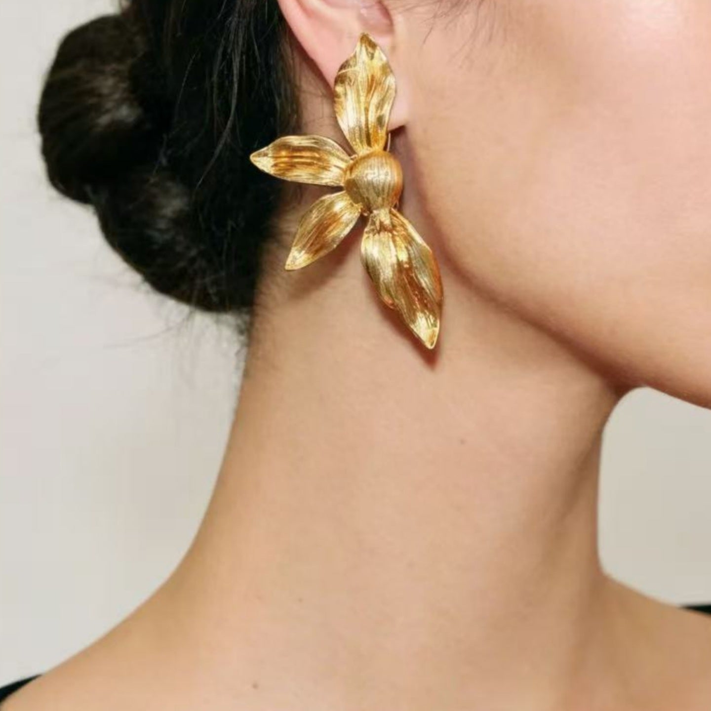 Petal Metal Asymmetric Golden Flower-shaped Fan-shaped Earrings
