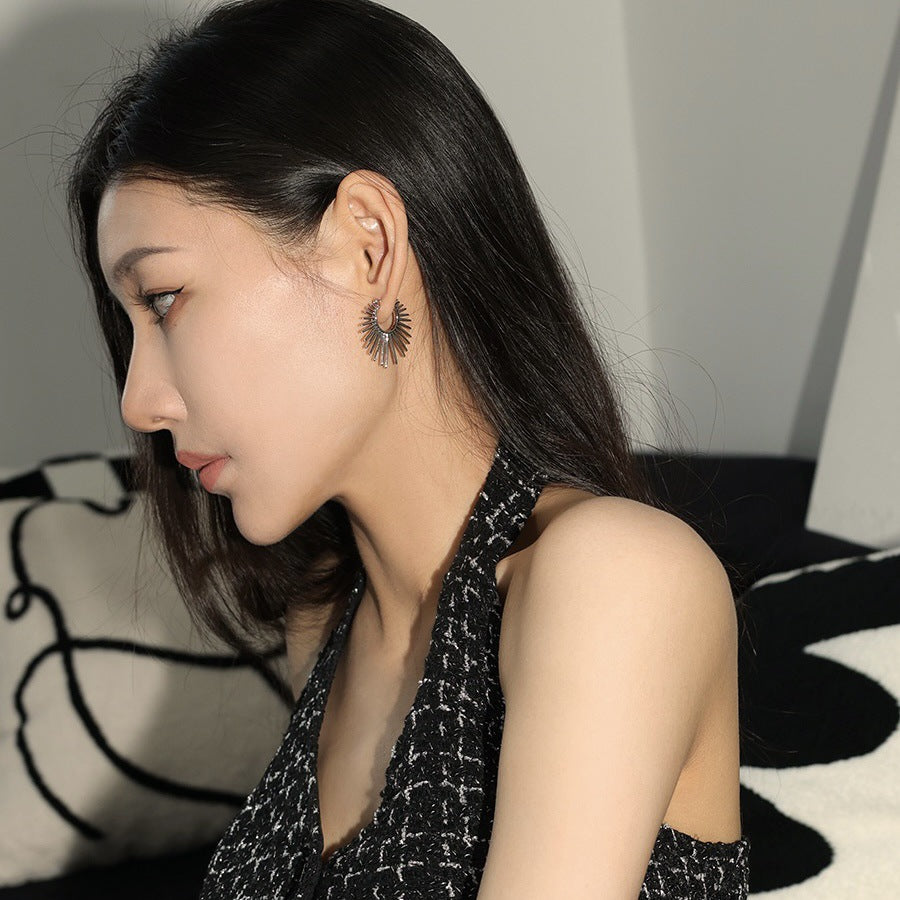 Women's Style Gold Sunflower Clip Unique Design Earrings
