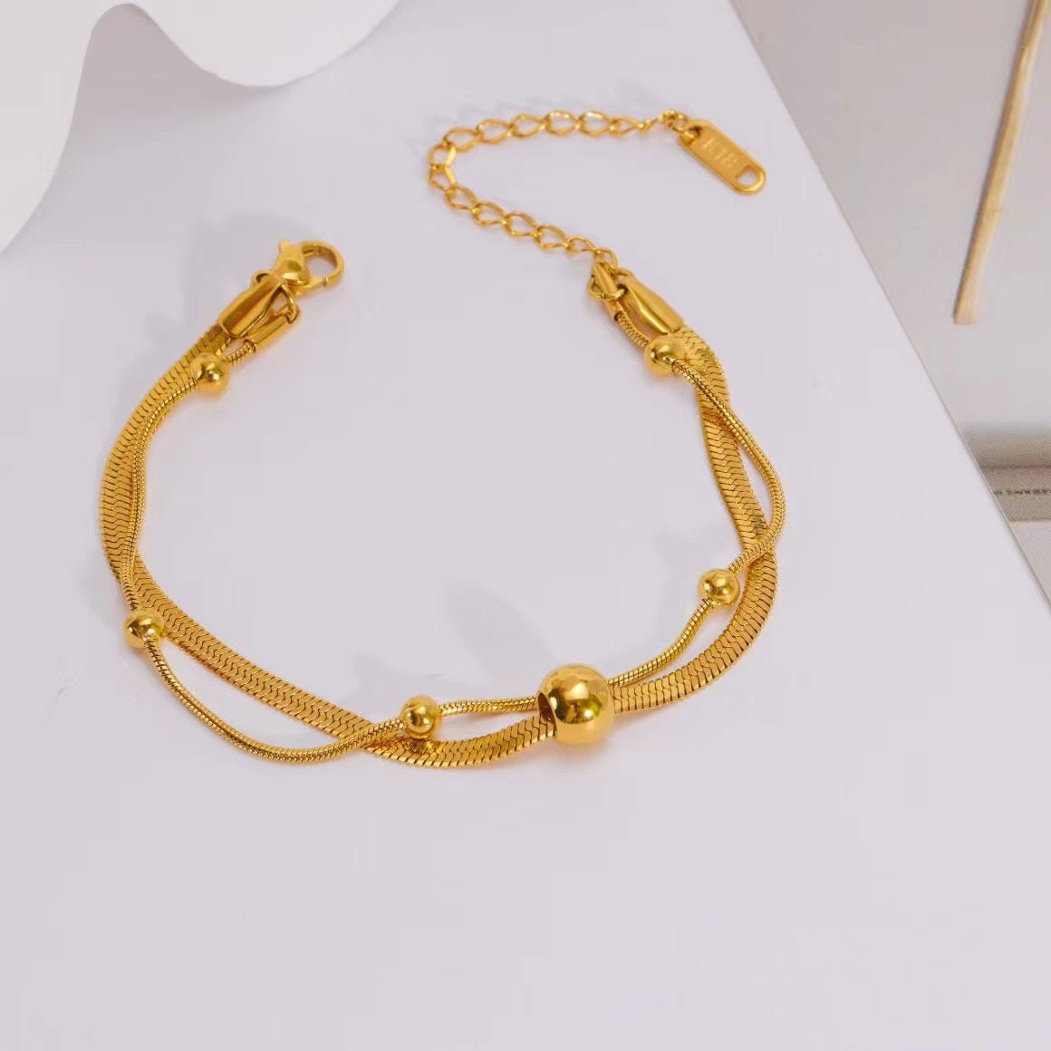 Women's Commuter Titanium Steel Light Luxury Couple Bracelets