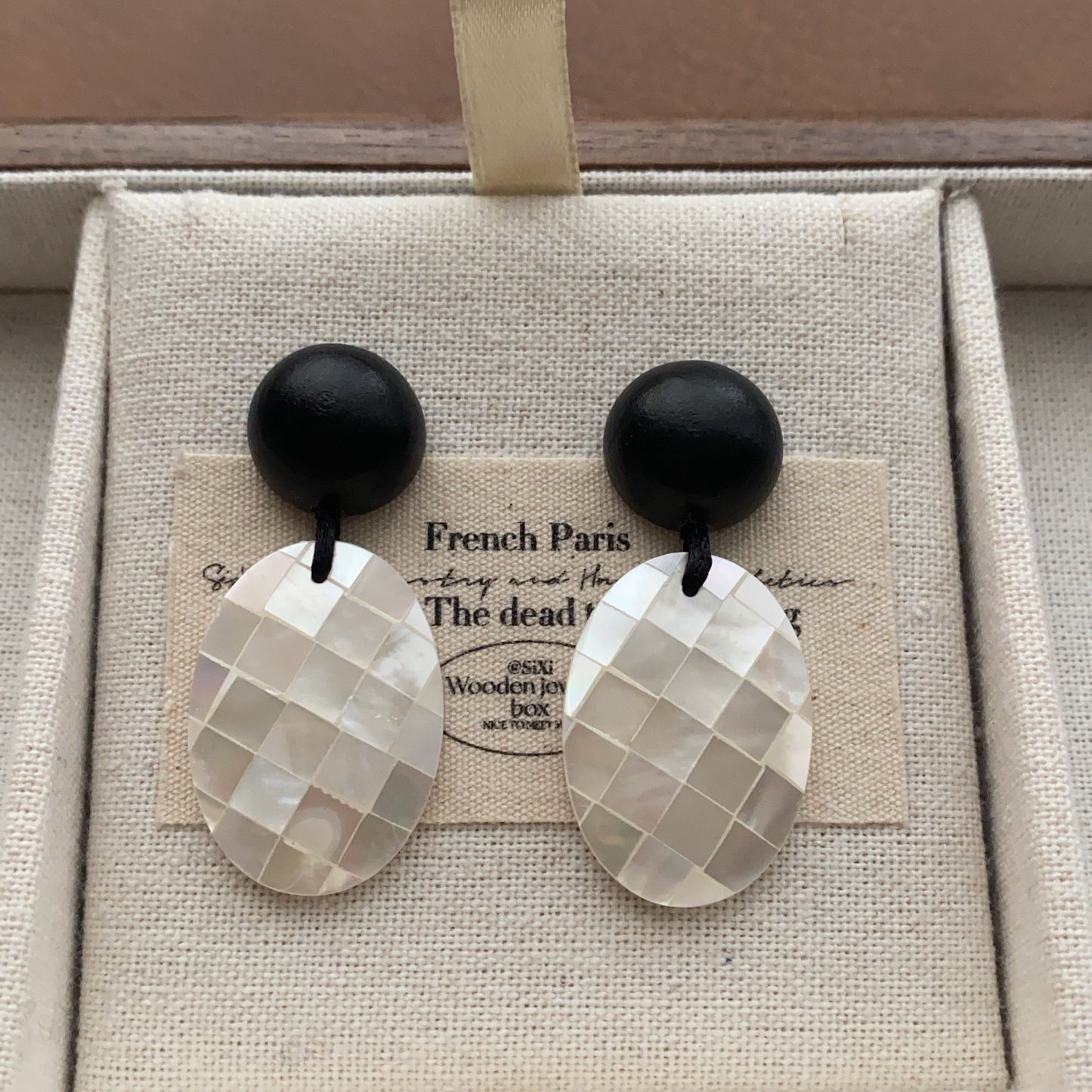 Solid Wood Fritillary Shell Geometric Eardrops Mild Luxury Retro Fashion Rings