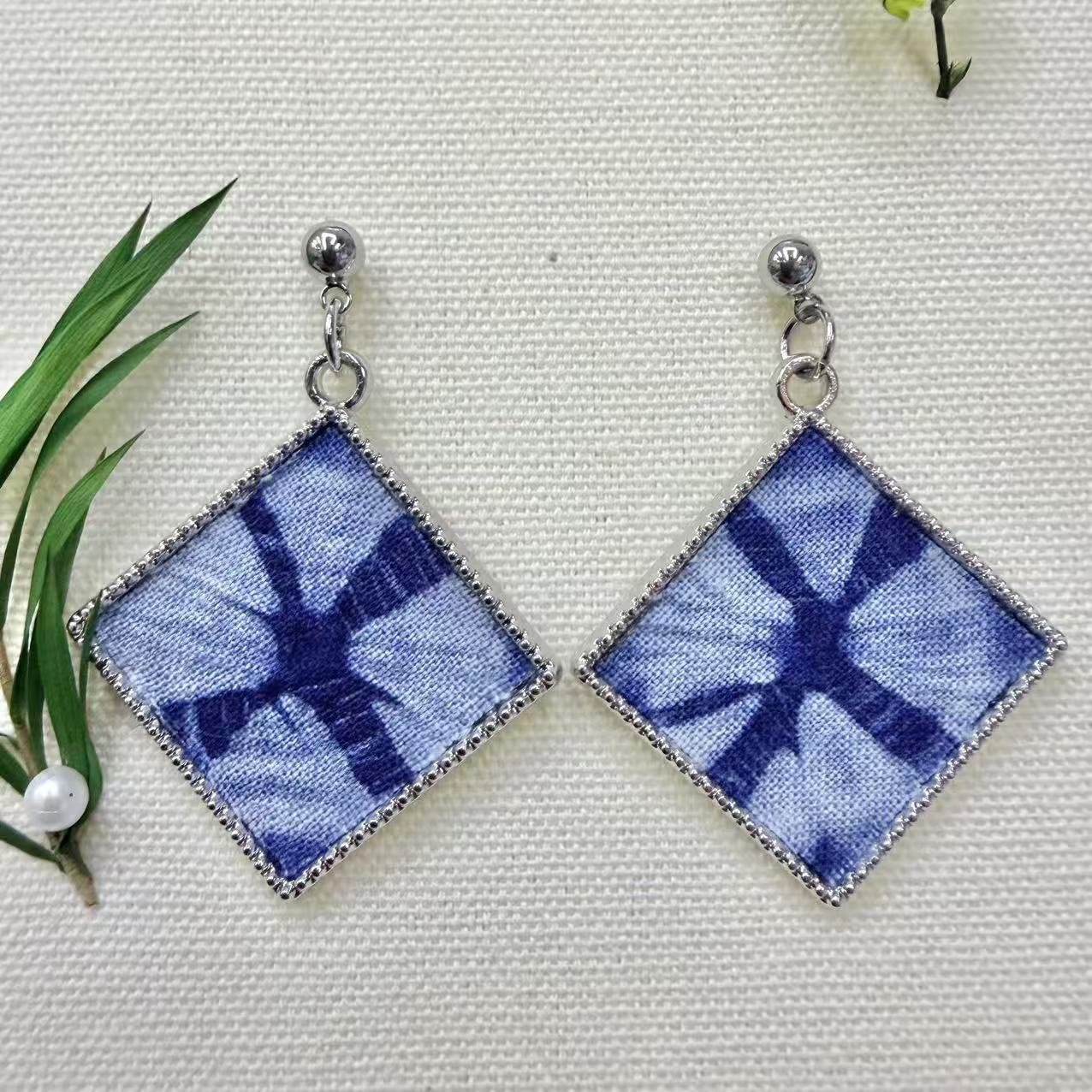 Yunnan Dali Ethnic Style Blue Dyed Stud Earrings