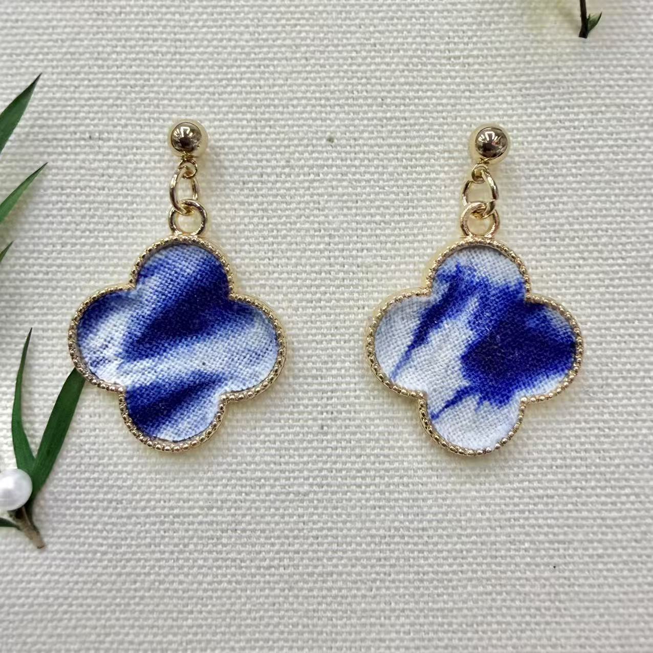 Yunnan Dali Ethnic Style Blue Dyed Stud Earrings