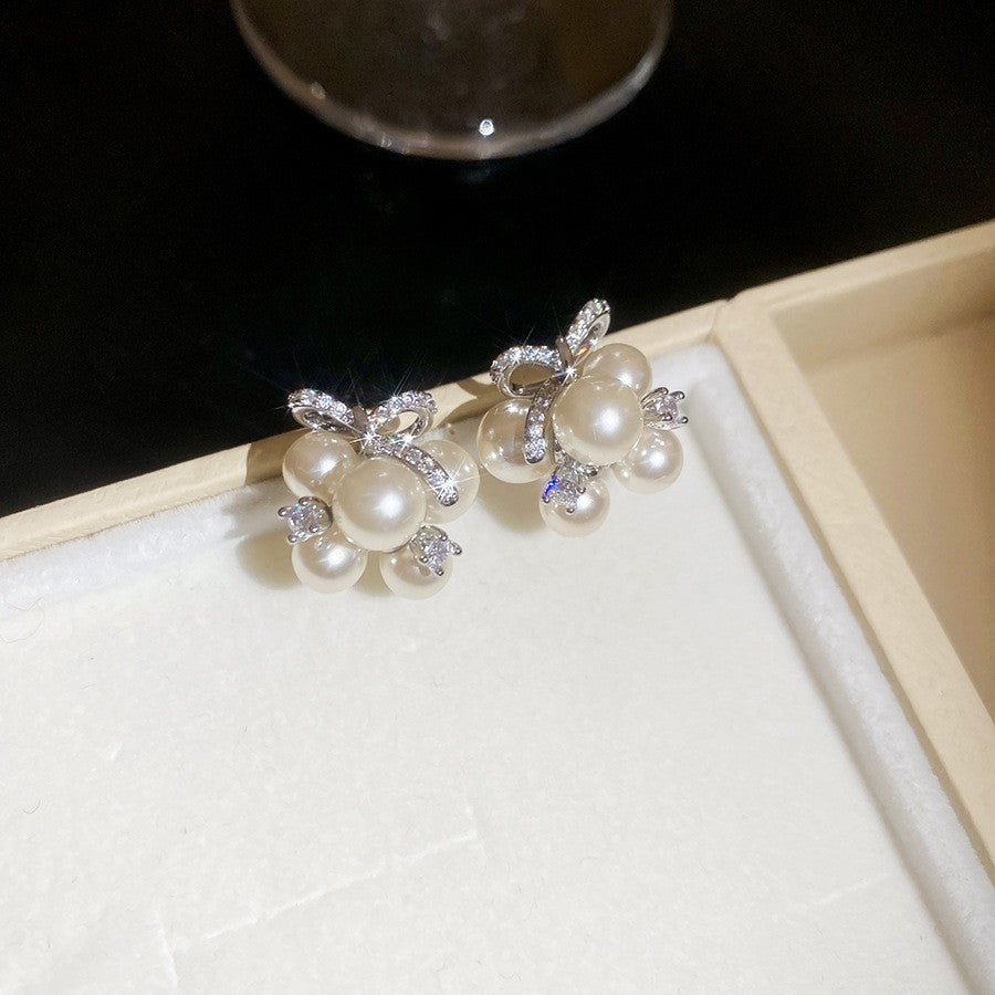 Women's Style Refined Zircon Flower Pearl Light Luxury High-grade Ear Earrings
