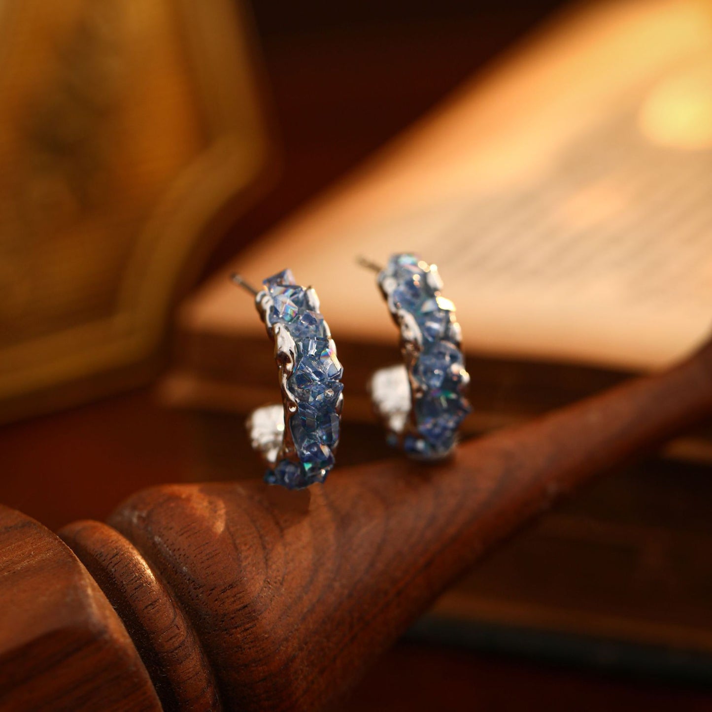 Blue Crystal Refined Simple Fresh Design Rings