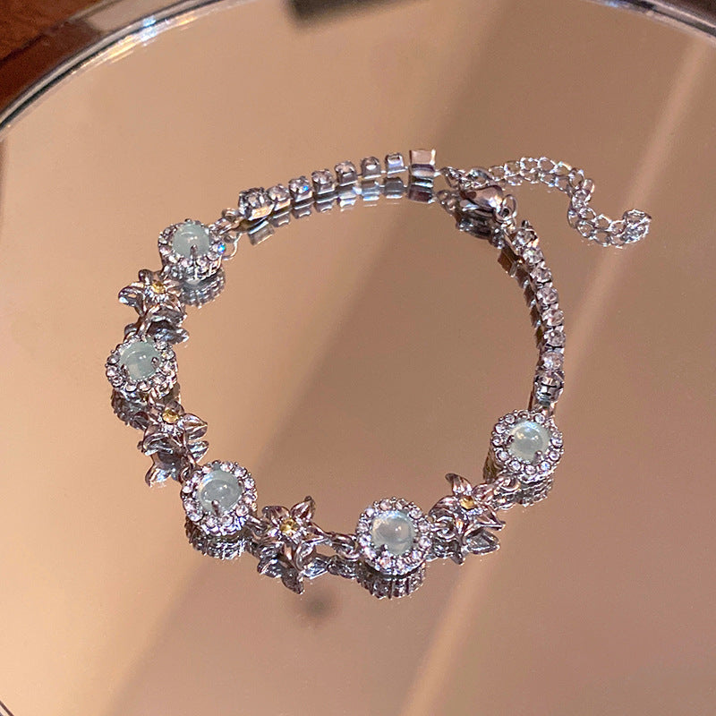 Zircon Titanium Steel Female Light Luxury Minority High-grade Pull Adjustable Bracelet