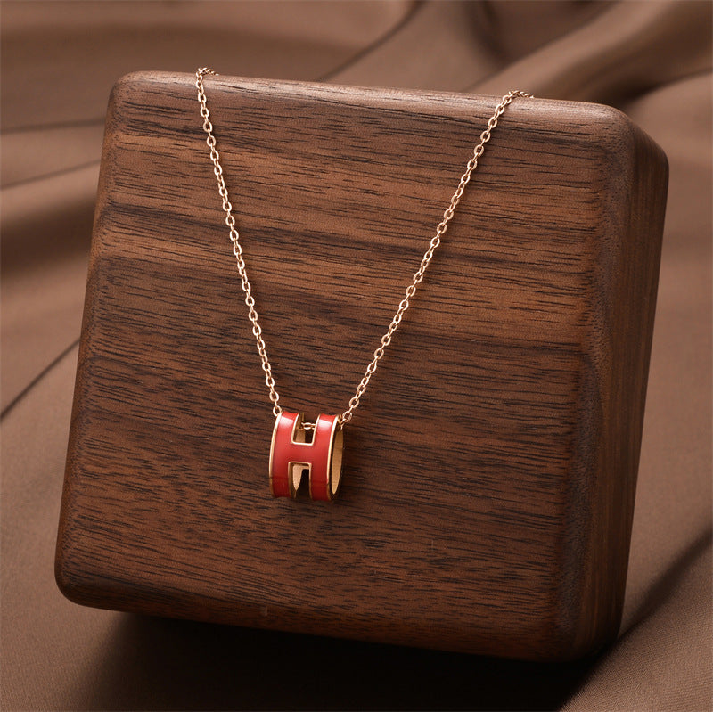 Titanium Steel Female Niche Simple Temperament Clavicle Pendants