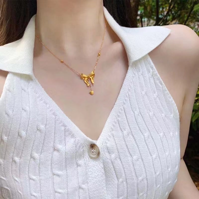 Women's Princess Bowknot Gold Titanium Steel Clavicle Necklace