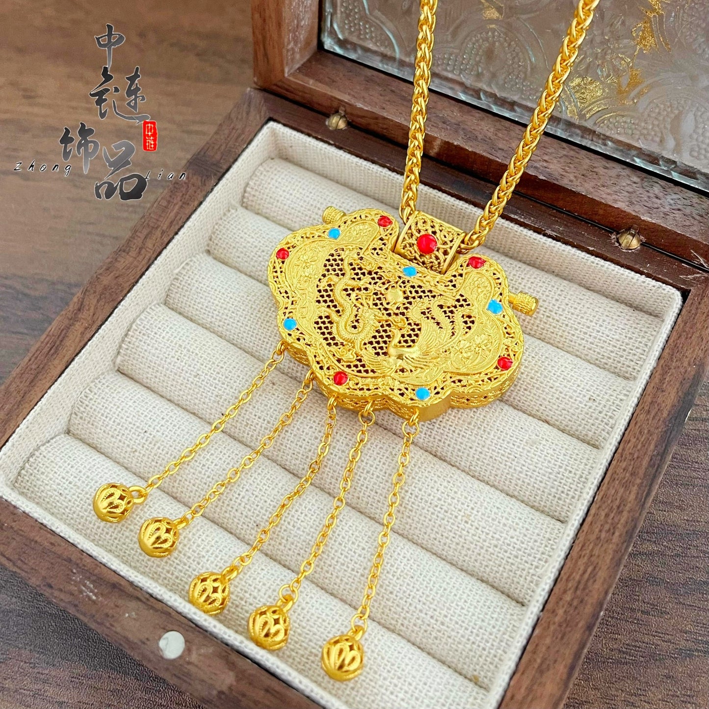 Gold Shop Ancient Style Alluvial Godfather Pendants