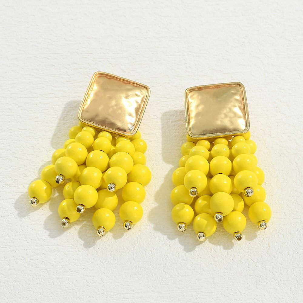 Women's Retro Red Wooden Bead High-grade Light Luxury Holiday Atmosphere Earrings