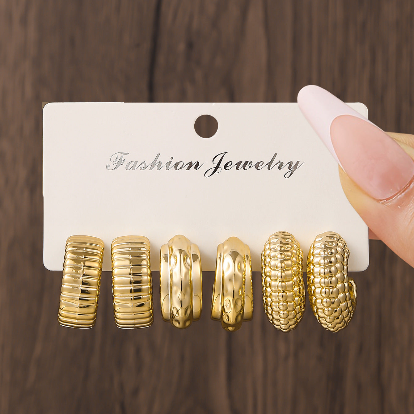 Women's Gold Geometric Fashionable High Sense Combination Earrings