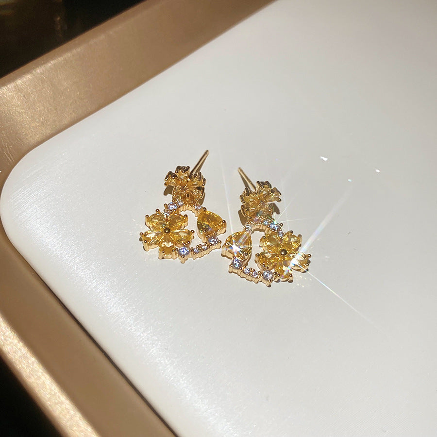 Women's Sier Crystal Flowers Exquisite Sweet Light Rings
