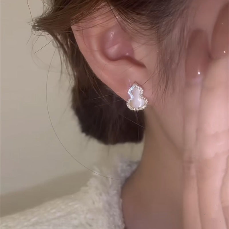 Style Natural Shell Gourd Ear Small Versatile Fu Lu Stud Earrings