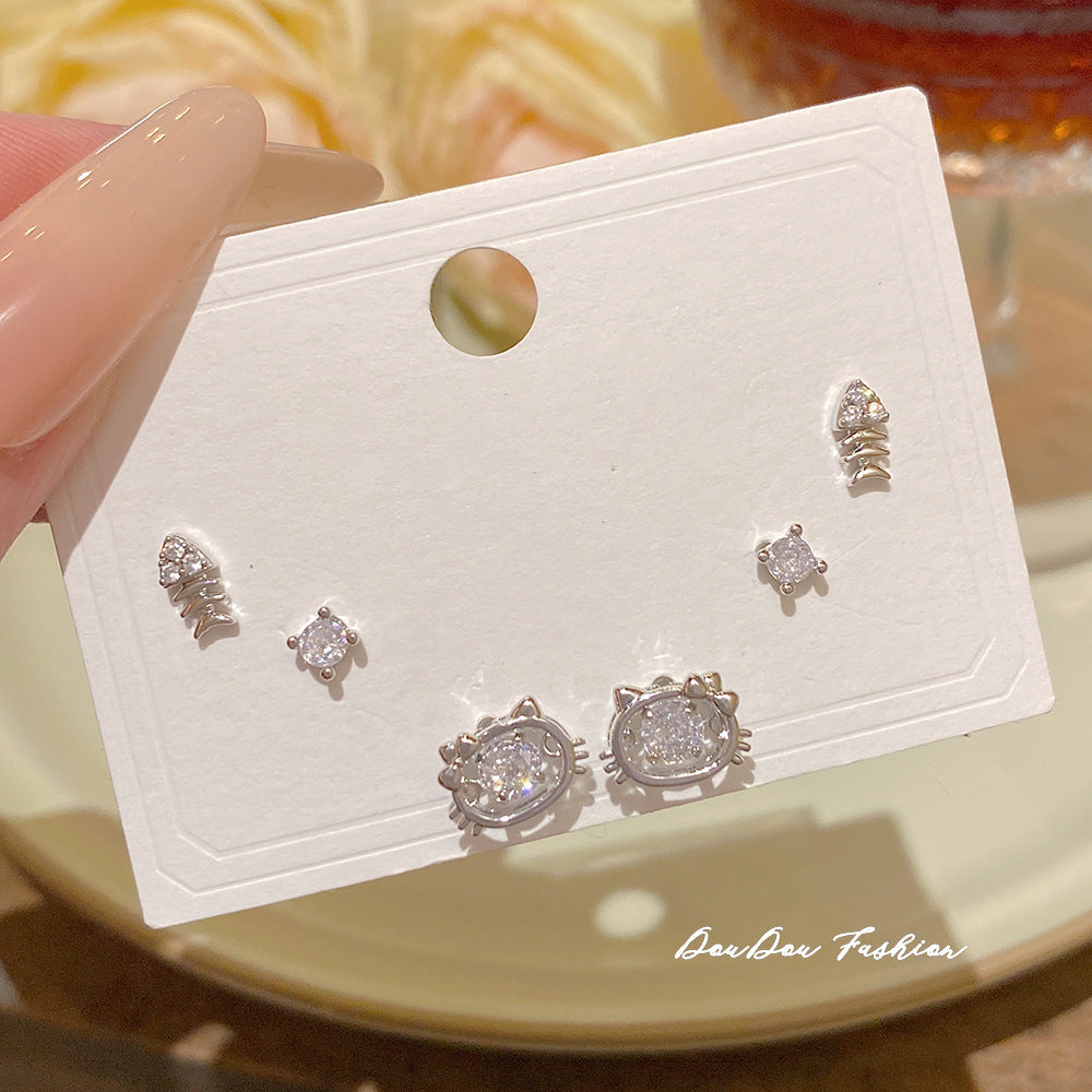Women's Needle One Card Three Pairs Earings Small Delicate Summer High-grade Stud Earrings