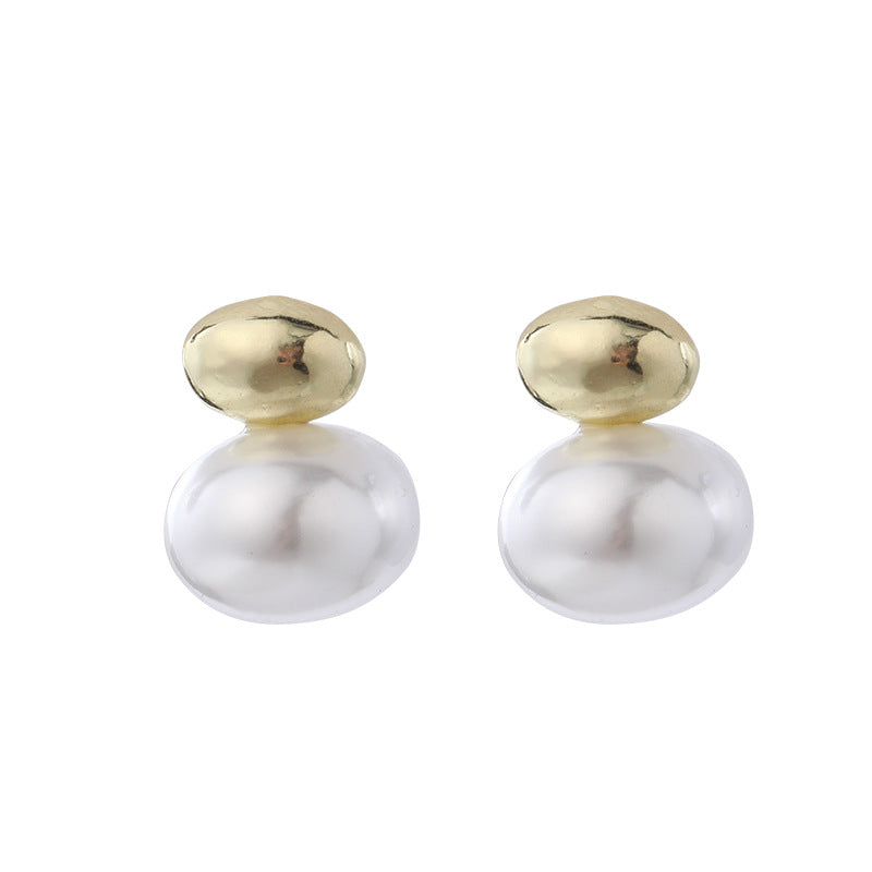 Women's Sier Needle French Style Retro Design Oval Shell Pearl Stud Earrings