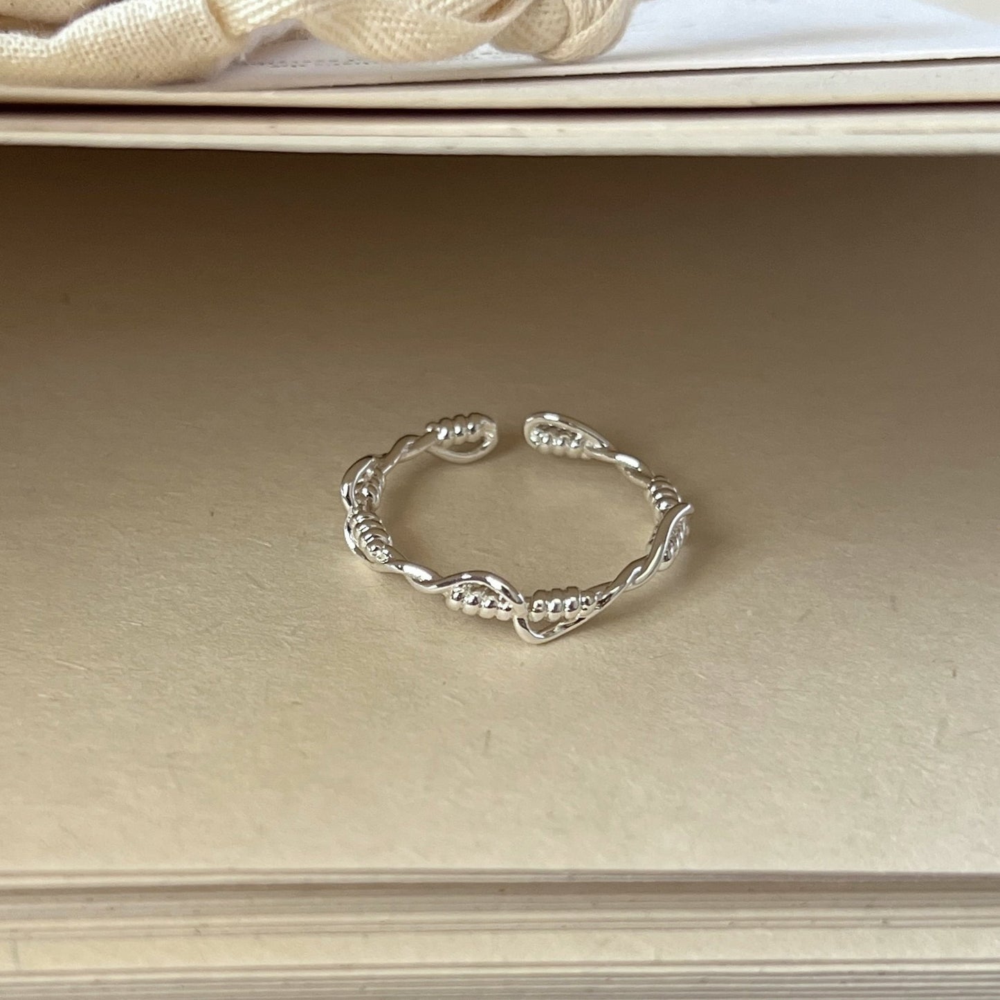 Design Simple Female Party Light Luxury High Sense Versatile Opening Ring