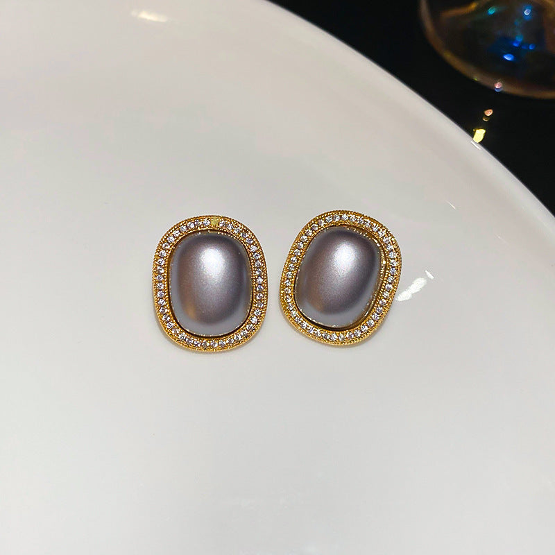 Cheese Pleated Fashionable Casual Style Ear Hook Earrings