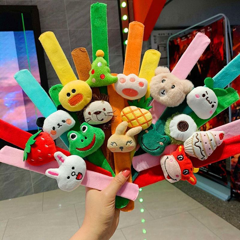 Children's Plush Cartoon Pop Cute Couple Female Slap Bracelet