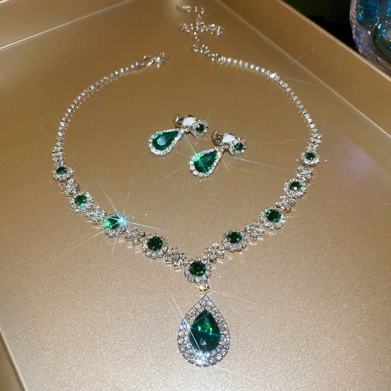 Palace Style Temperamental Minority Clavicle Chain Light Necklaces
