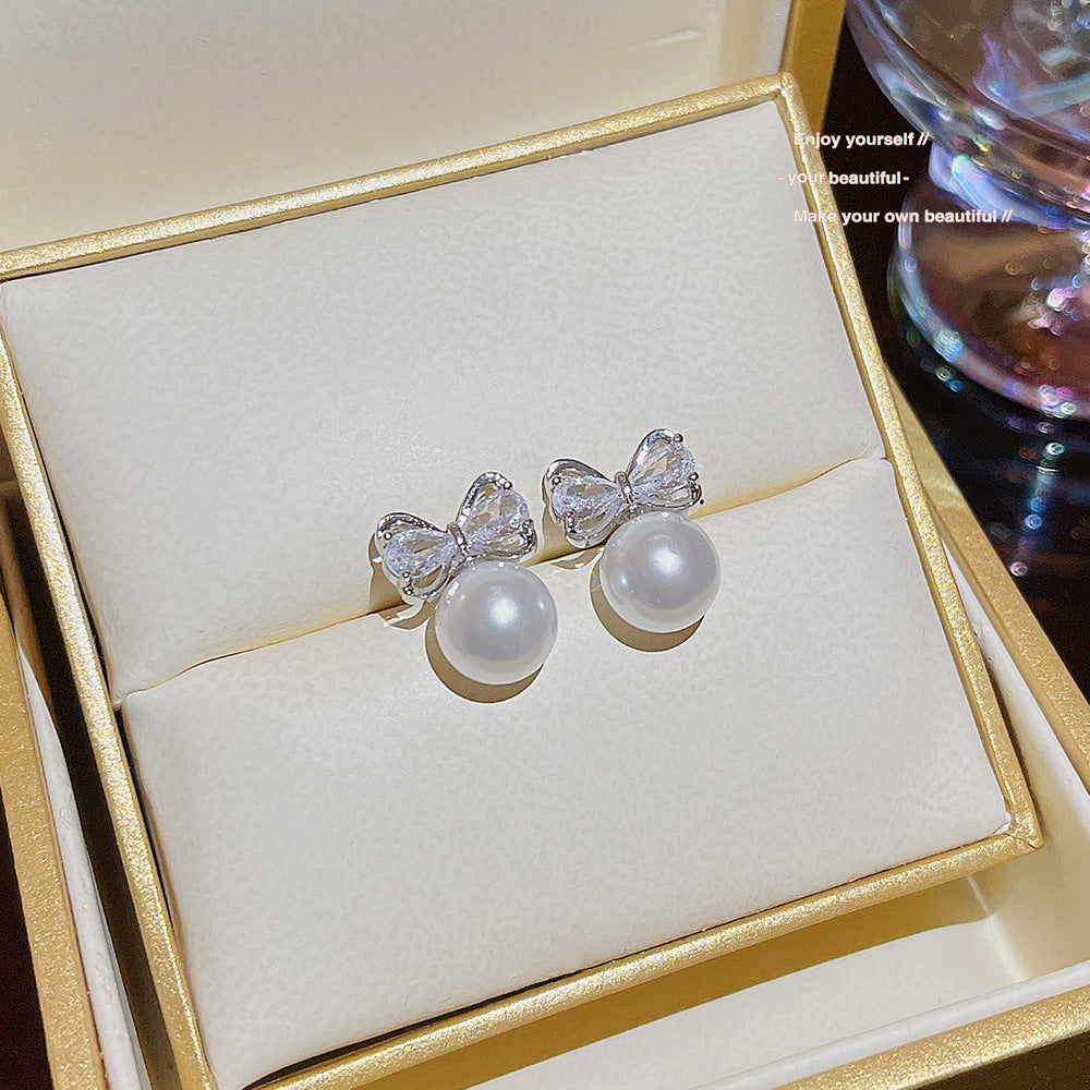 Women's Cute Compact Delicate Pearl Bow Love Earrings