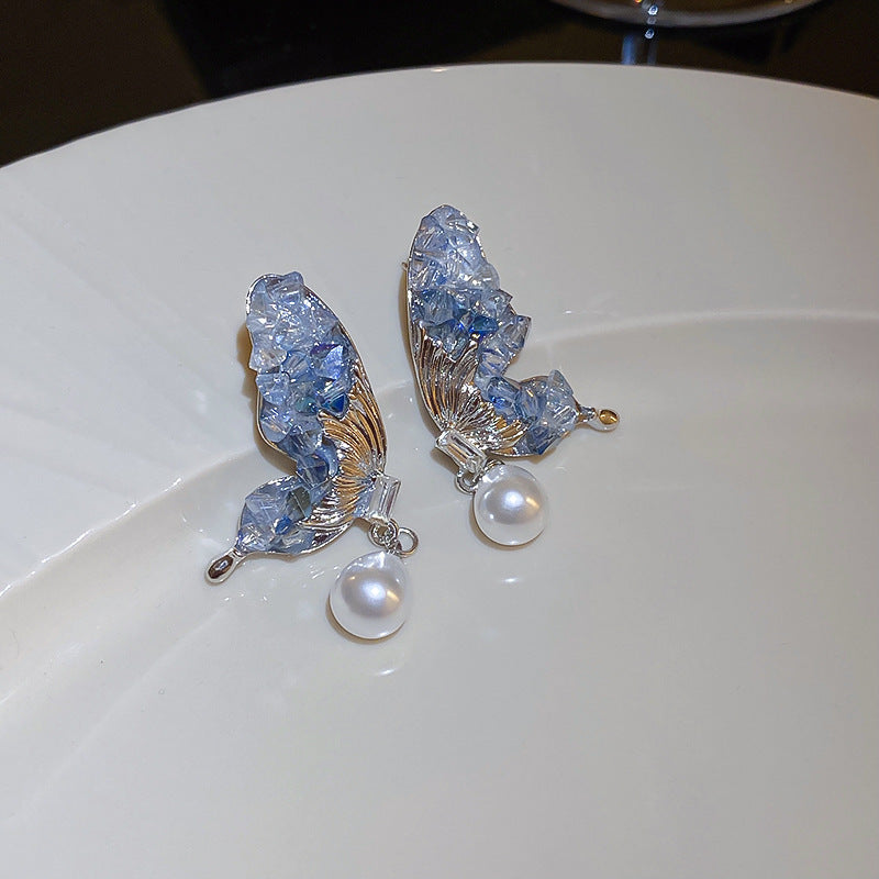 Women's Pearl Flower Fashionable High-grade French Entry Earrings