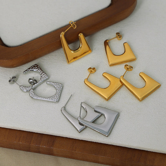 Fashionable Temperament Elegant Accessories Three-dimensional Radian Design Sense Earrings
