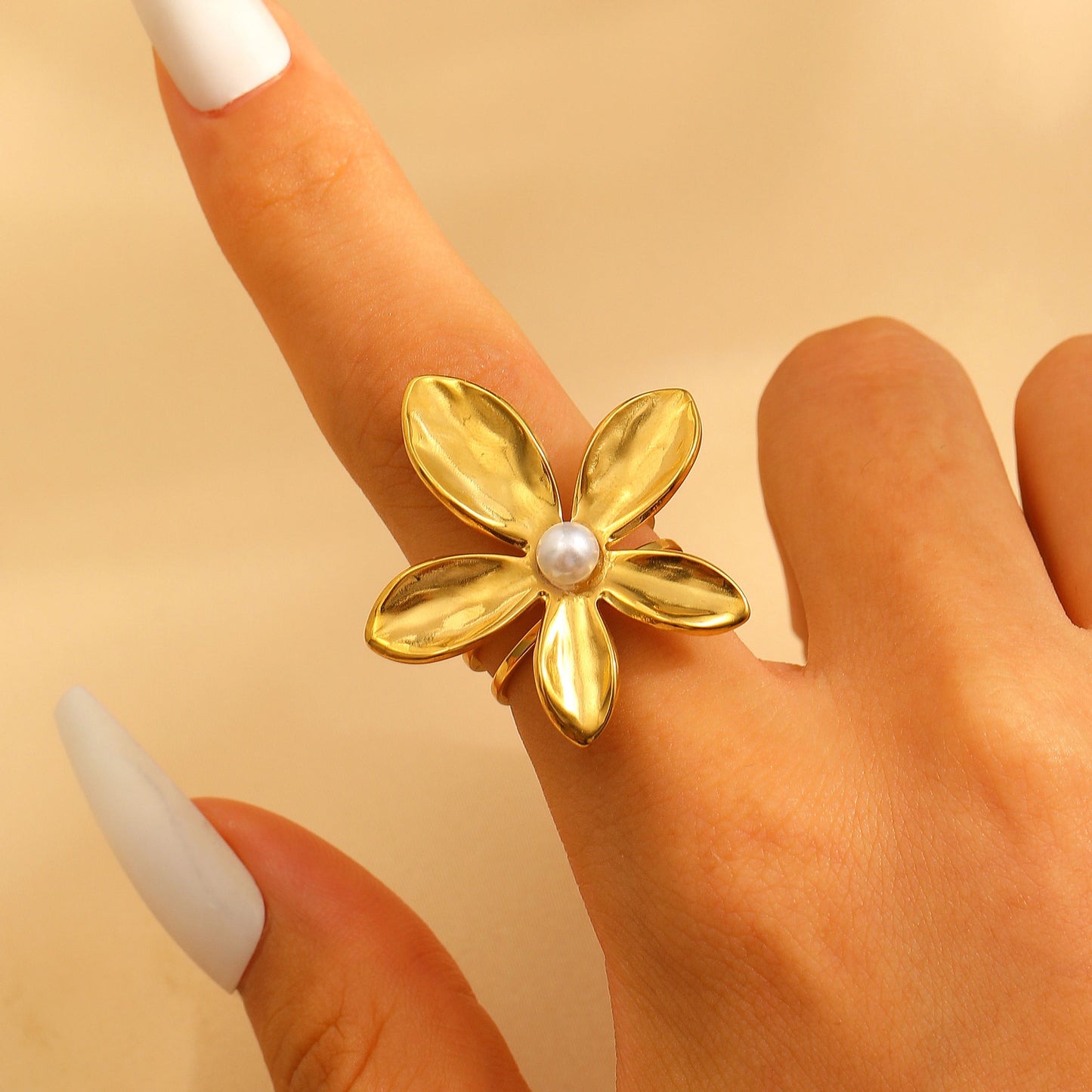 Steel Flower Leaf Female Exaggerated Personalized Hollow Ring