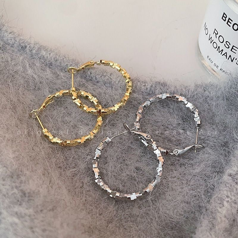 High Sense Elegant Simple Small Pieces Rings