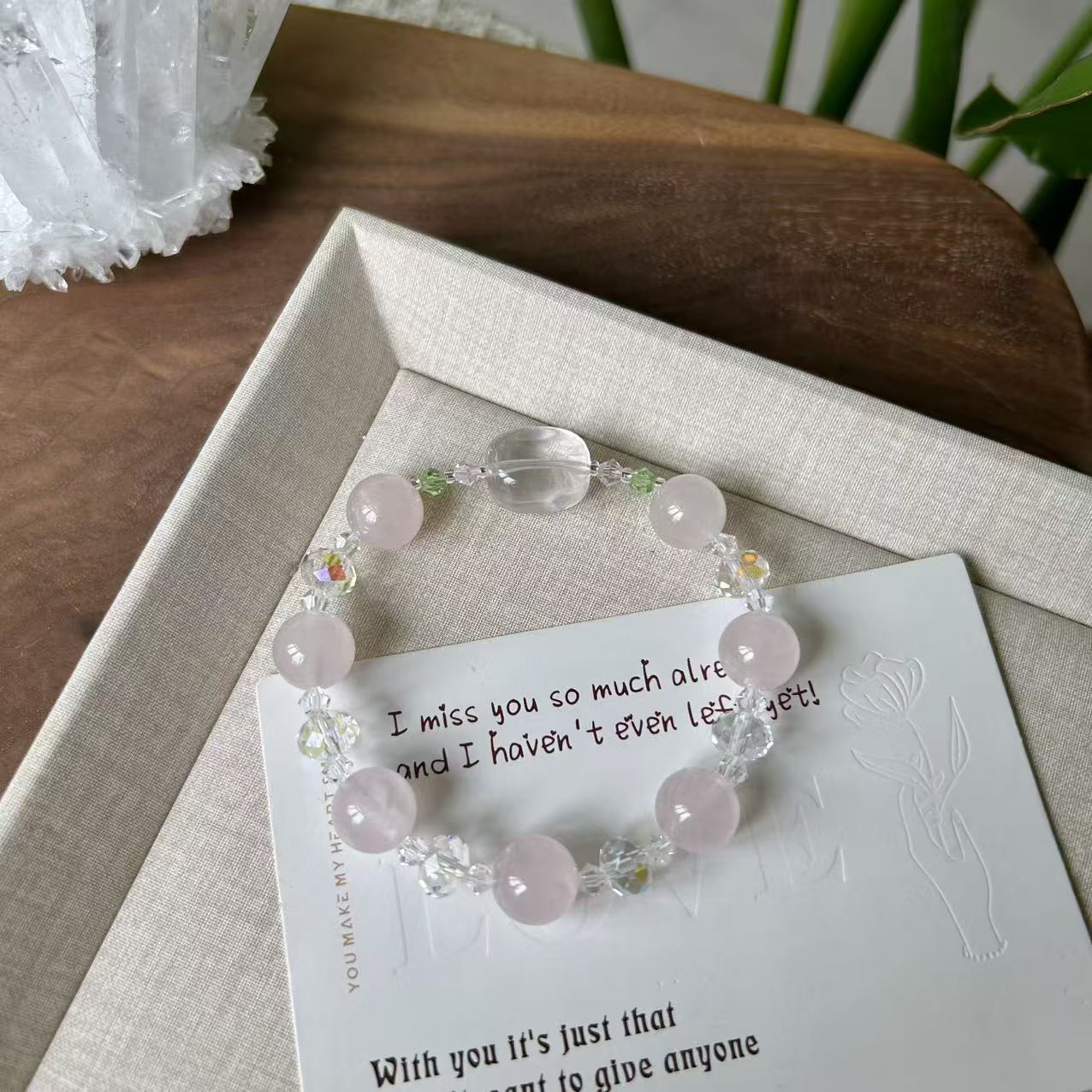 Pink Jade With Cut Crystal Gentle Fresh Bracelets