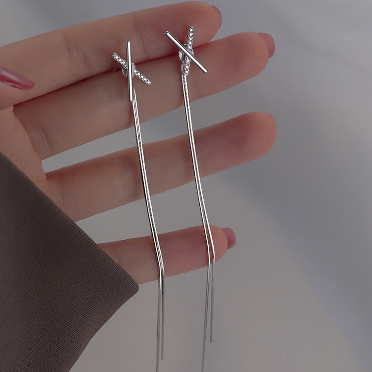 Women's Light Luxury Minority Design Advanced Sense Exquisite Slim Earrings