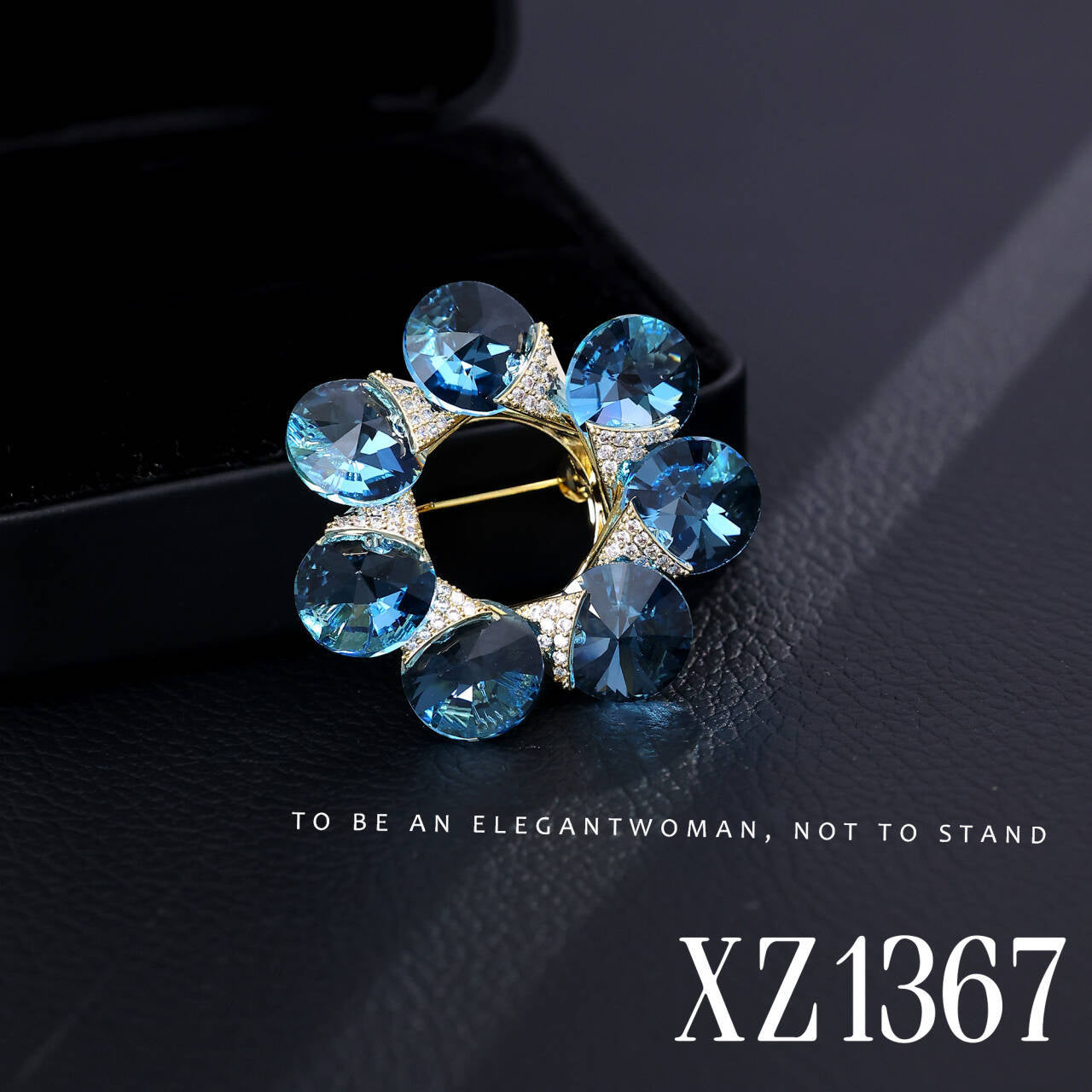 Women's Golden Carp Brooch Exquisite Corsage Luxury Brooches