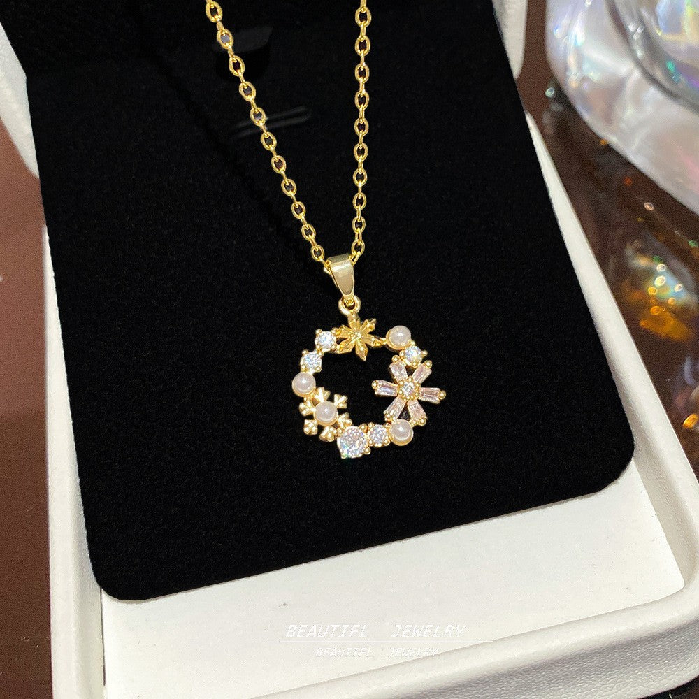 Women's Minority Simple Fashionable Elegant Zircon Clavicle Chain Titanium Steel Accessory Necklace