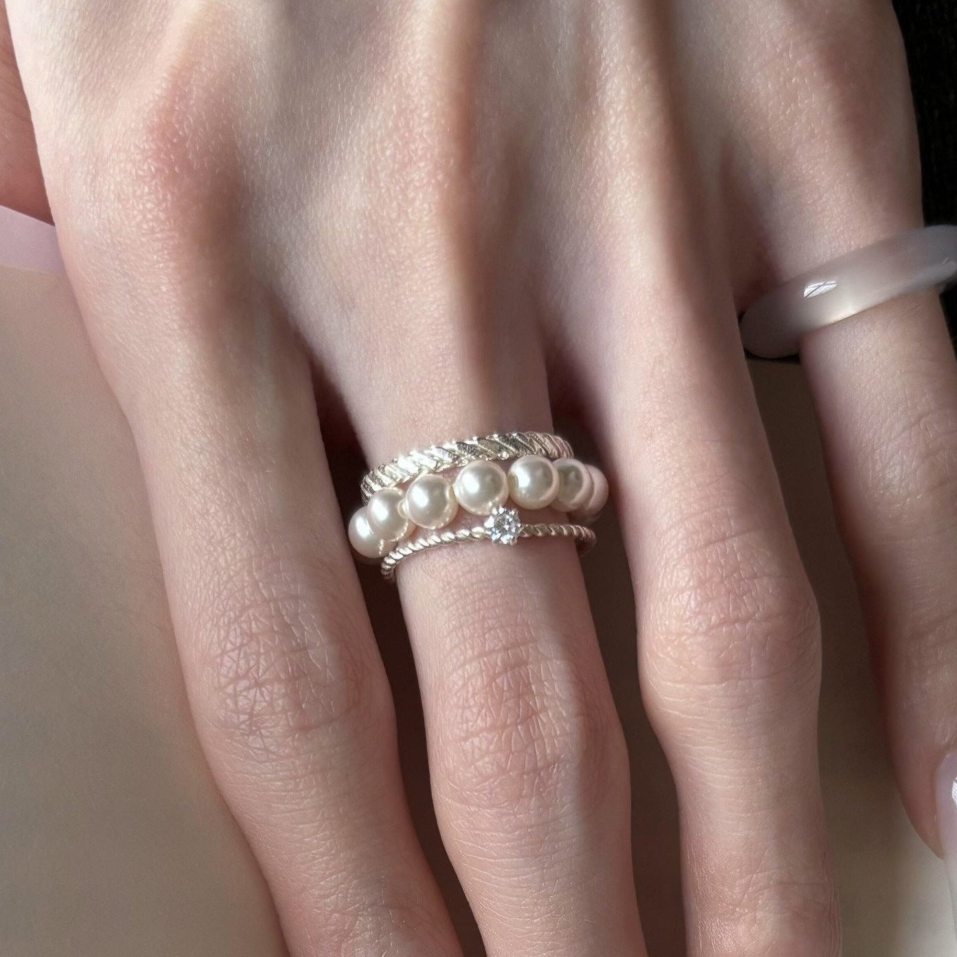 Women's Pearl Spot Drill Light Luxury High-grade Decoration Index Finger Niche Ring