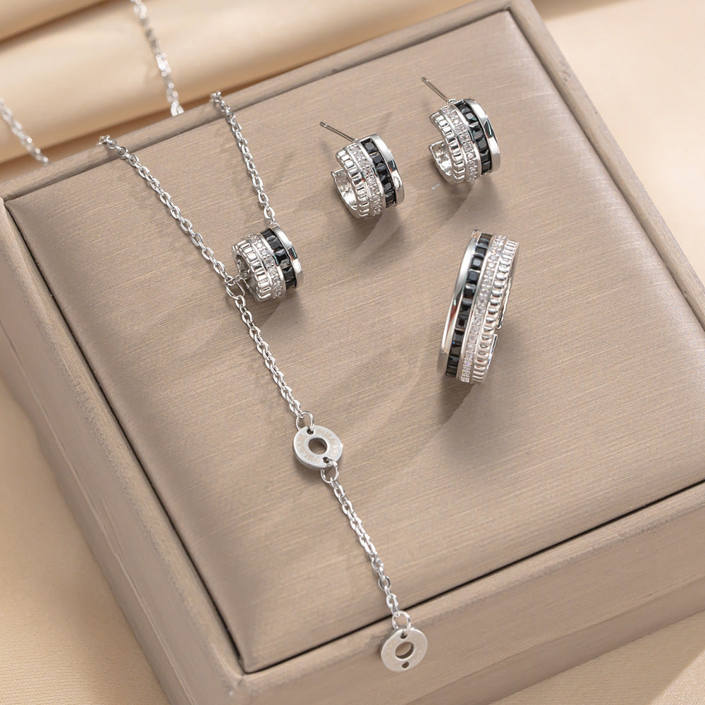 Women's Small Waist Right Rain Titanium Steel Inlaid Affordable Luxury Style Necklace