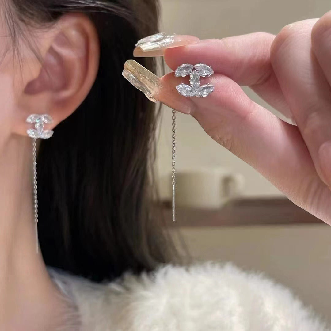Micro Inlaid Zircon Exquisite Simplicity Classic Ear Line