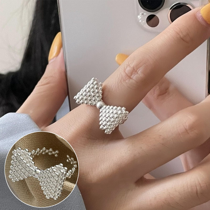 Women's Style Temperament Water Drop Retro Stylish Rings