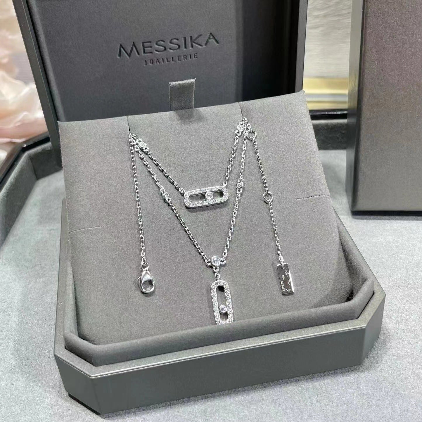 Women's Full Diamond Sliding Design Rose Gold Advanced Pendants
