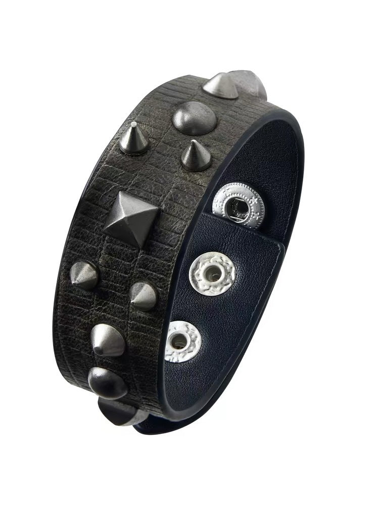 Pioneer Visual Rivet Dark Twin Punk Rock Temperament Bracelet