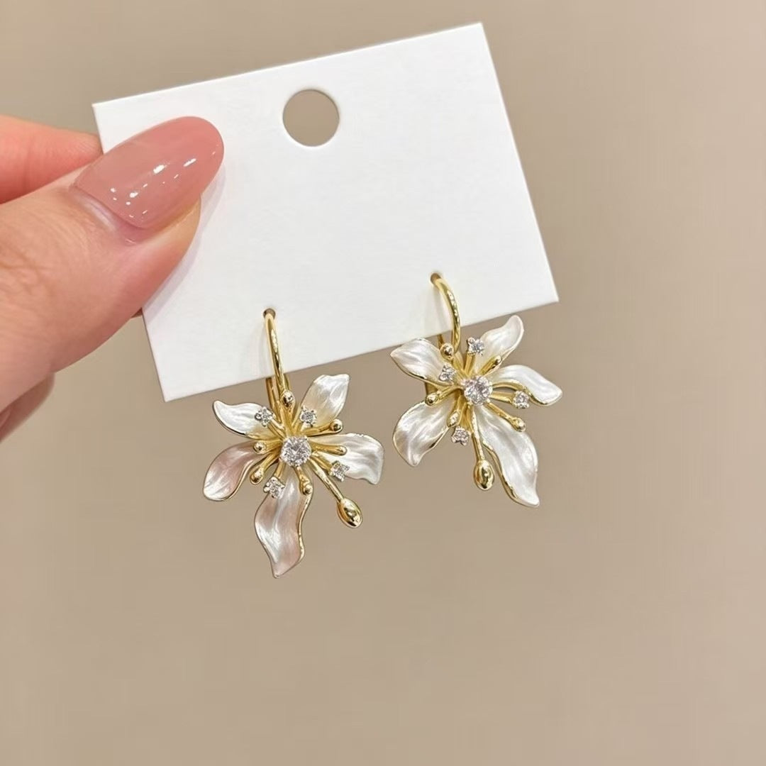 Women's Korean Style Summer Fresh Flower For Fashion Earrings