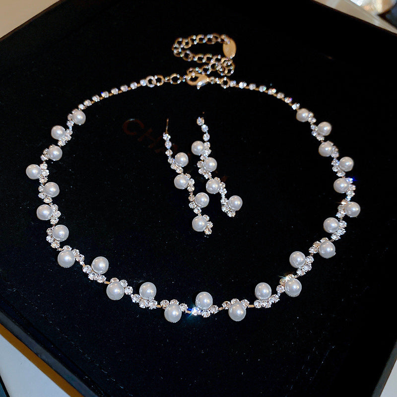 Women's High-grade Accessories Clavicle Chain Super Shiny Necklaces