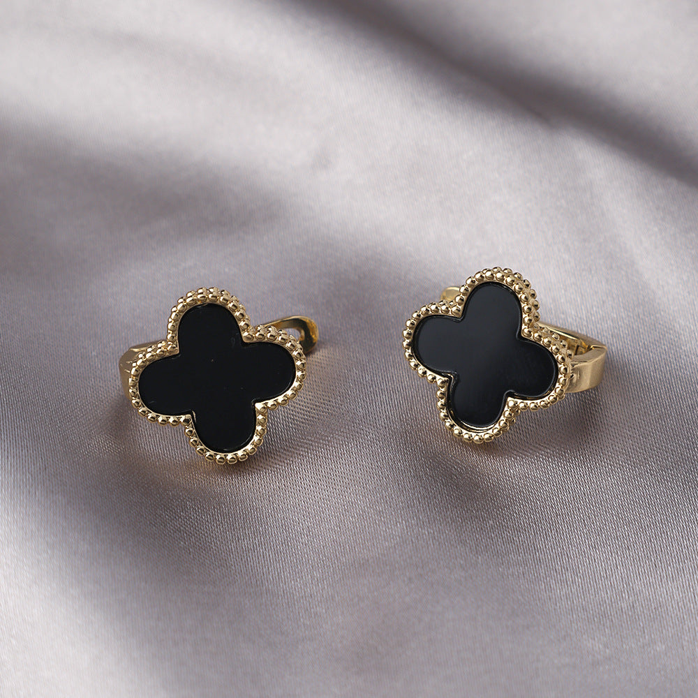 Women's Four Leaf Clover Ear Sier Needle Exquisite Temperament Everyday Joker Stud Earrings