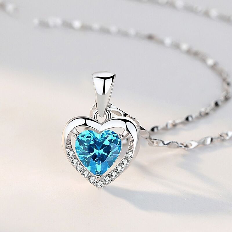 Heart-shaped Series Female Clavicle Topaz Ocean Pendants