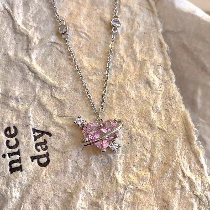 Women's Sweet Temperamental Minority Design High-grade Clavicle Necklaces