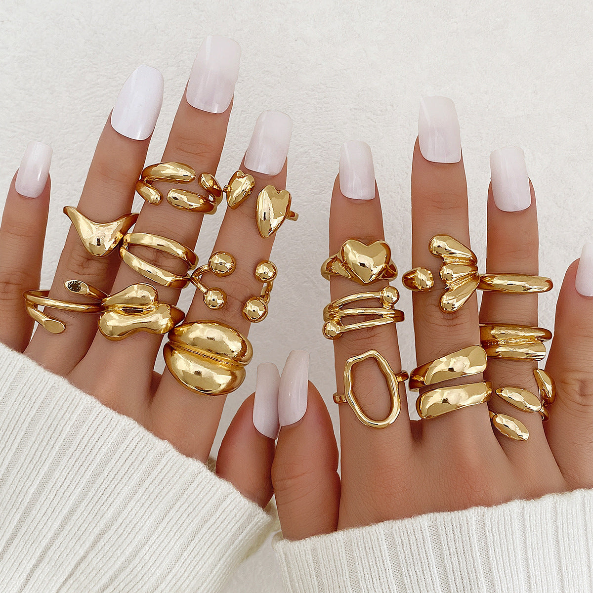 Women's Exaggerated Personalized Gold Irregular Oval Heart-shaped Open Rings